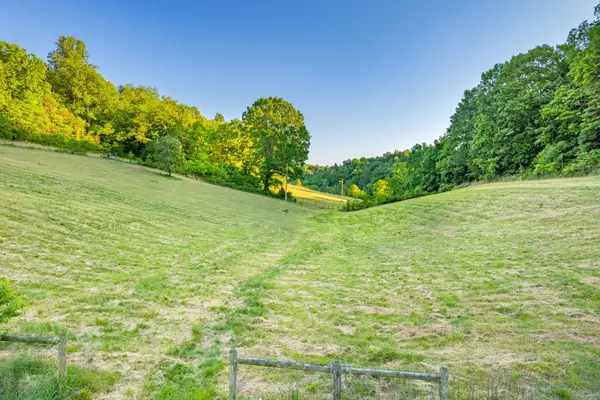 6 Young Rd, Pulaski, TN 38478