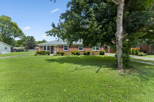 910 W Clark Blvd, Murfreesboro, TN 37129