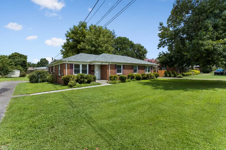 910 W Clark Blvd, Murfreesboro, TN 37129 - #2