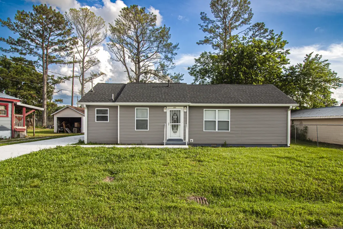 121 Popular St N, Cowan, TN 37318 - #1