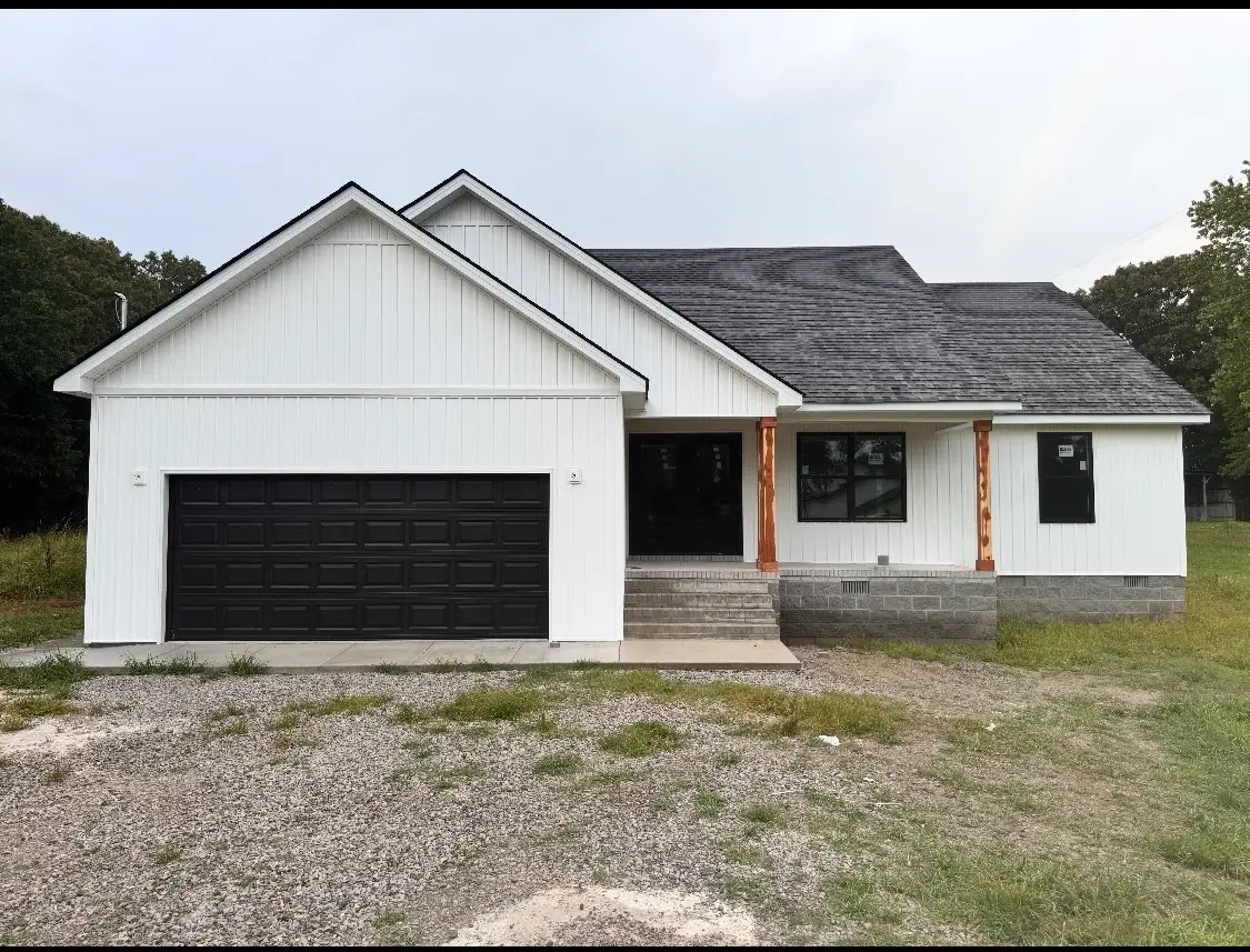 25 Medley Ln, Estill Springs, TN 37330 - #1