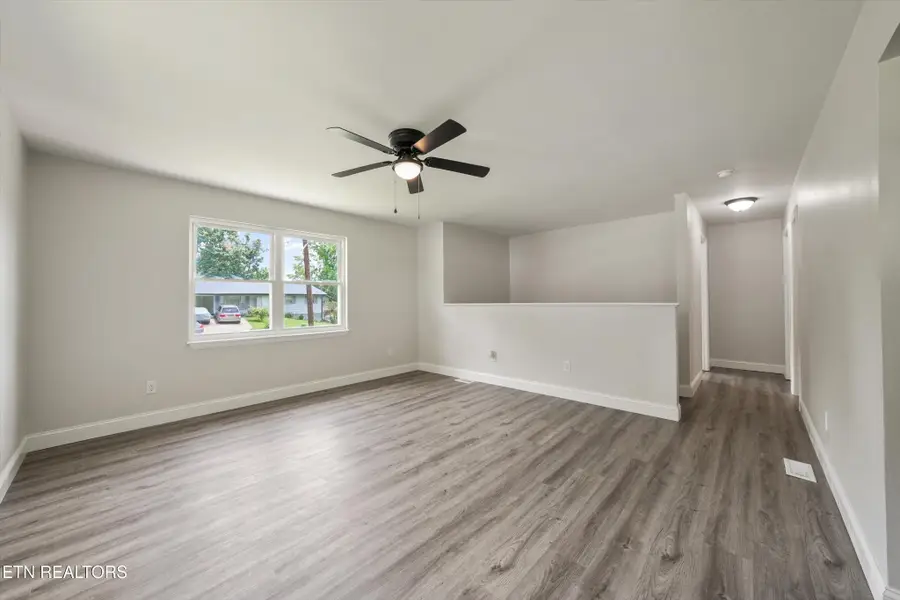 503 Martin Luther King, Jr., Drive, Rockwood, TN 37854 - #3