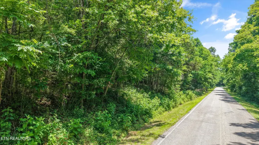 1499 Dogwood Valley Rd, Kingston, TN 37763 - #2