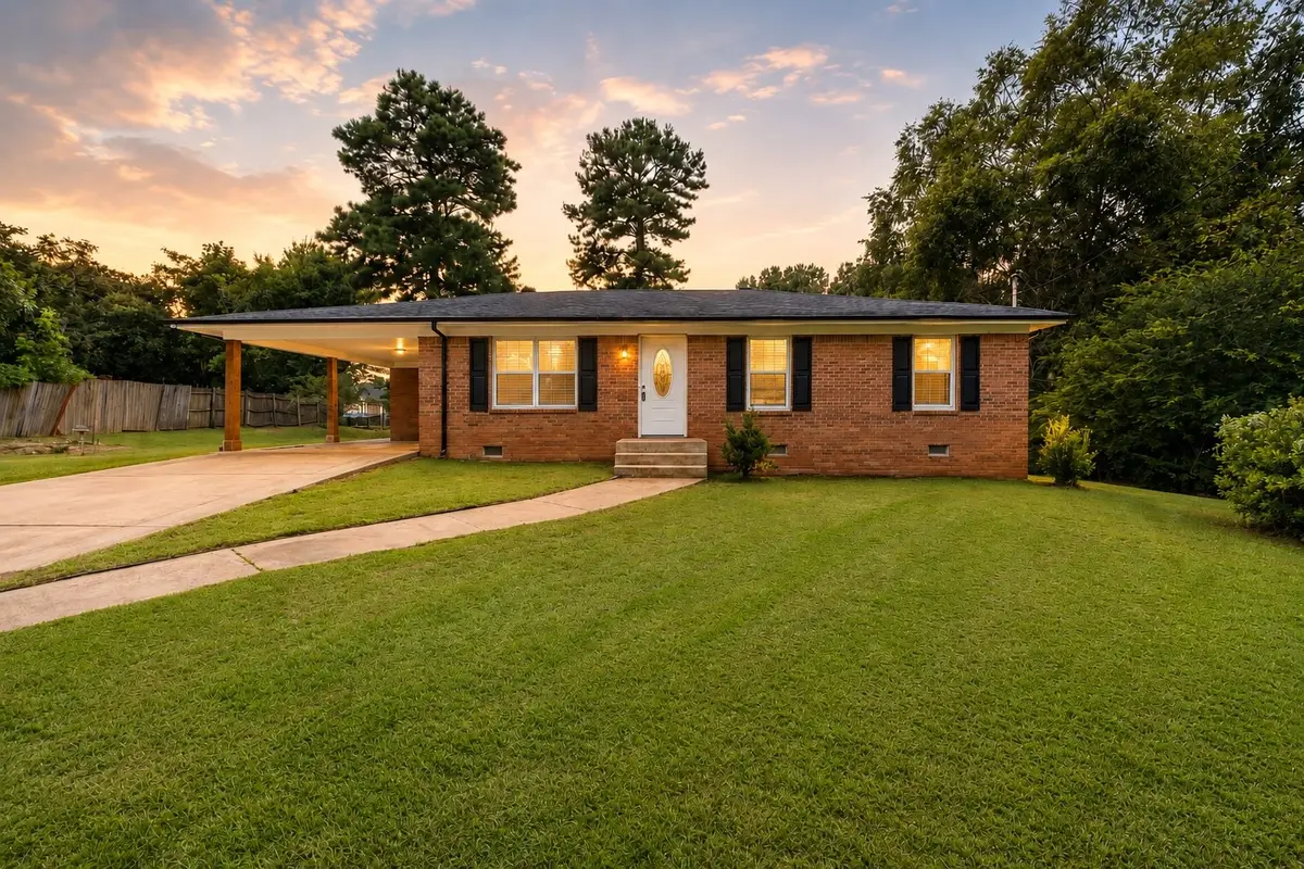 43 Carnell St, Jackson, TN 38301 - #1