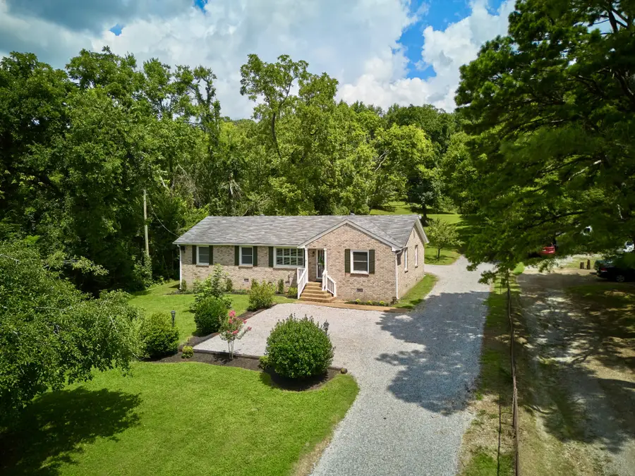 1022 Due West Ave N, Madison, TN 37115 - #2