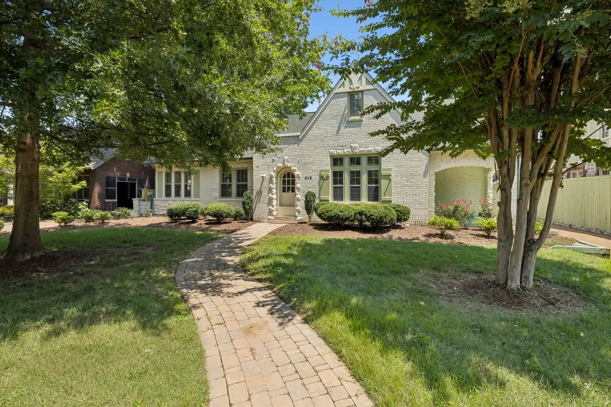 216 Lauderdale Rd, Nashville, TN 37205 - #1