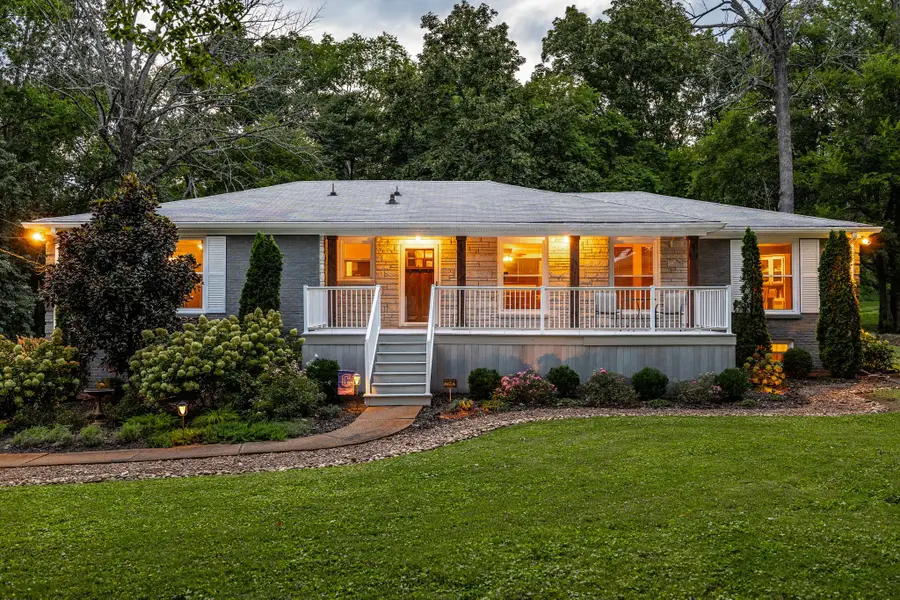302 Green Acres Dr, Goodlettsville, TN 37072 - #2