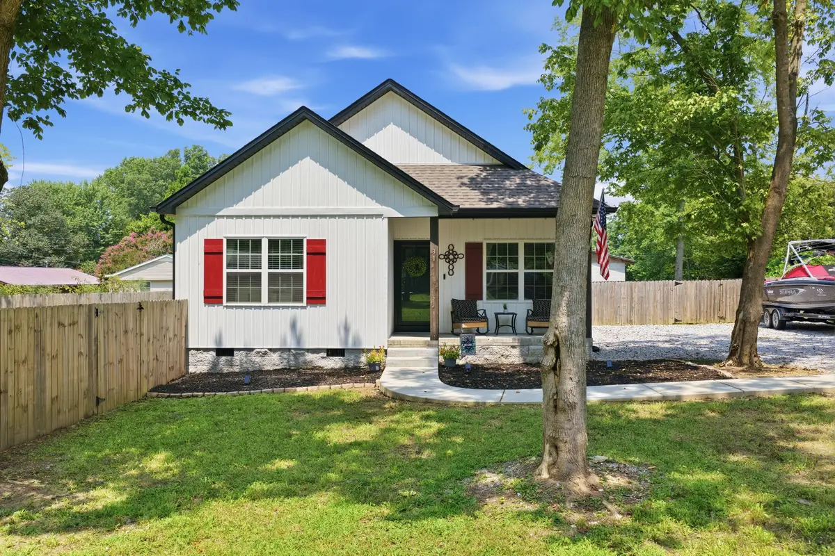 31 Honey Ln, Estill Springs, TN 37330 - #1