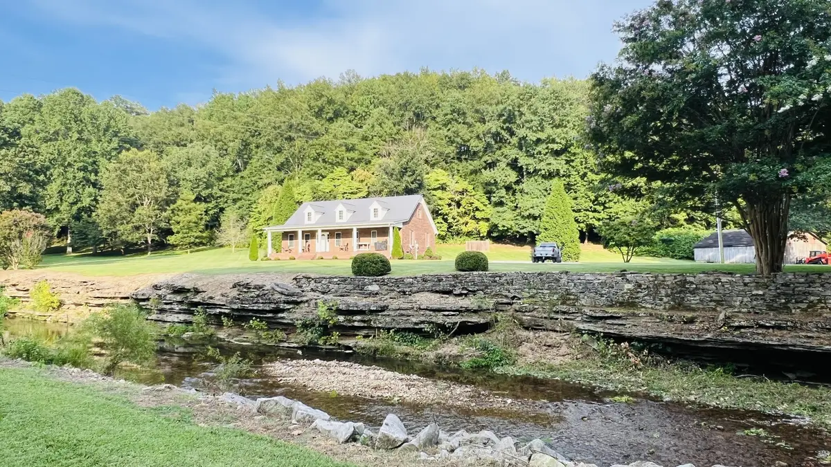 380 Dry Weakley Rd, Ethridge, TN 38456 - #1