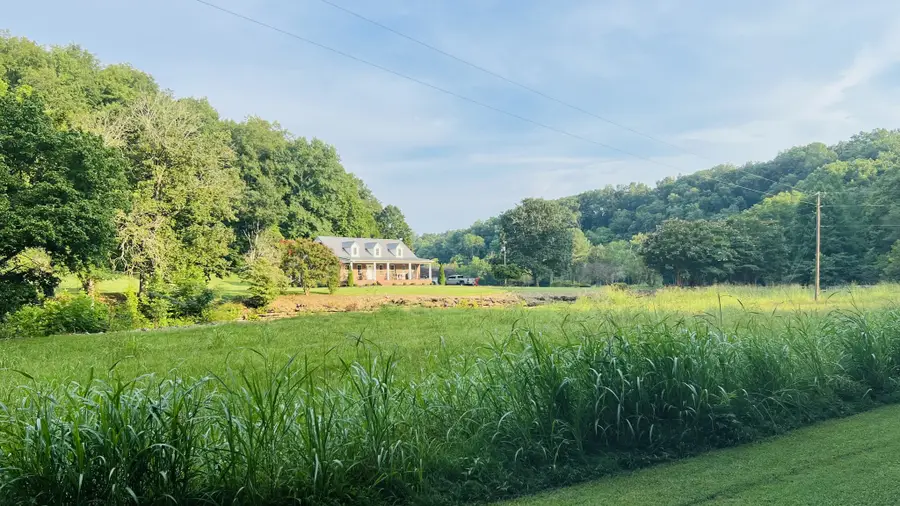 380 Dry Weakley Rd, Ethridge, TN 38456 - #2