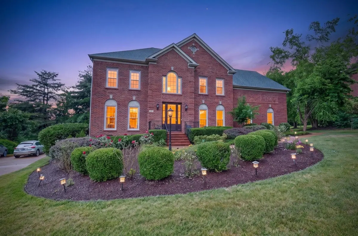 304 Lakemont Cir, Franklin, TN 37067 - #1