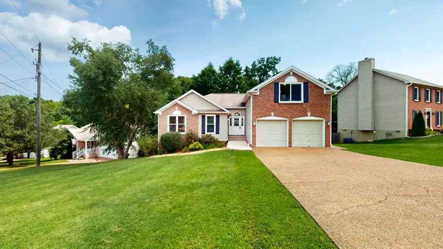 2708 Leesa Ann Ln, Old Hickory, TN 37138 - #2