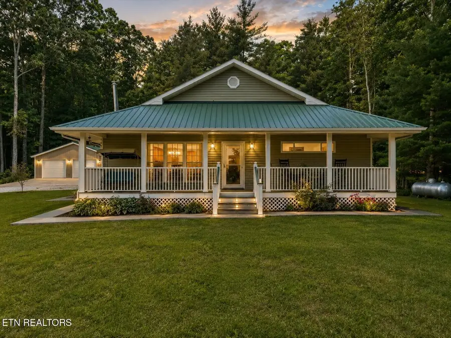 213 Indian Rock Tr, Jamestown, TN 38556 - #2