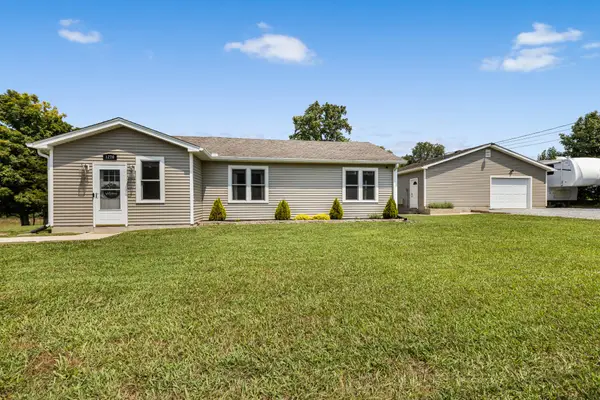 1276 Peter Pond Rd, Ashland City, TN 37015