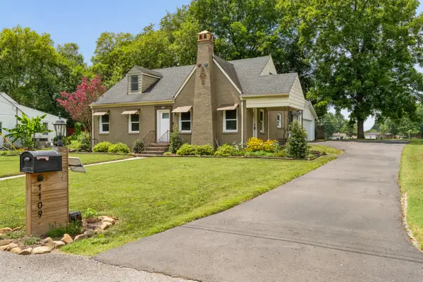 1109 Grantland Ave, Murfreesboro, TN 37129