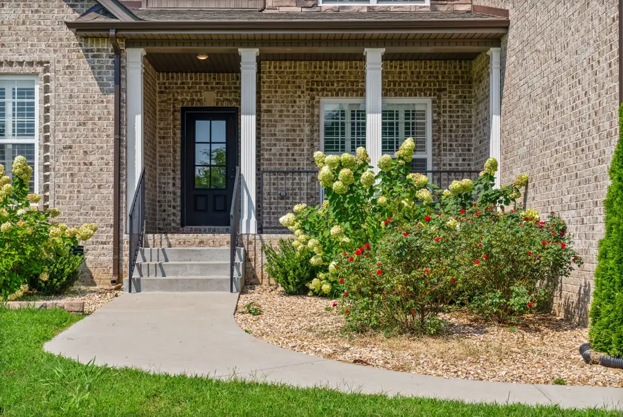 2653 Ashland City Rd, Clarksville, TN 37043 - #2