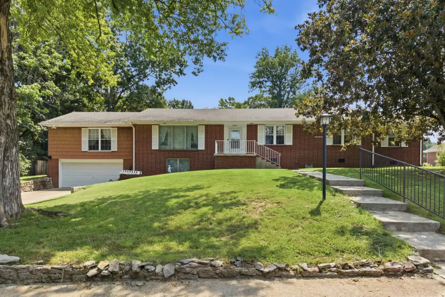 865 Cornersville Rd, Lewisburg, TN 37091 - #3