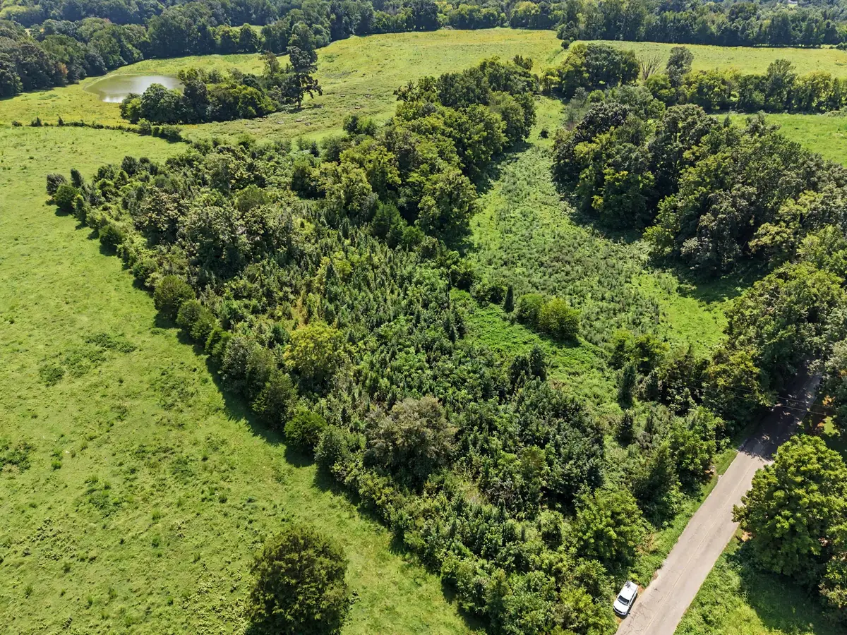 706 Liberty Rd, Prospect, TN 38477 - #1