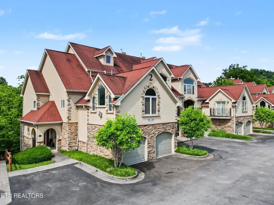 609 River Place Way #UNIT B301, Sevierville, TN 37862 - #3