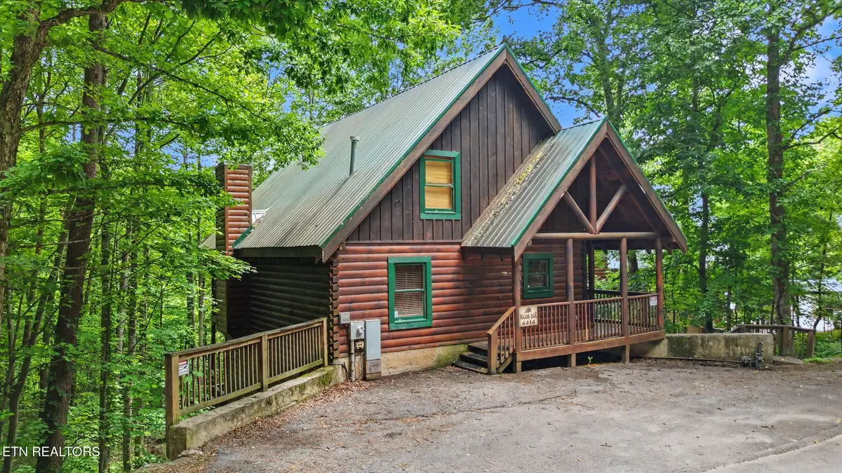 4414 Forest Vista Way, Pigeon Forge, TN 37863 - #1