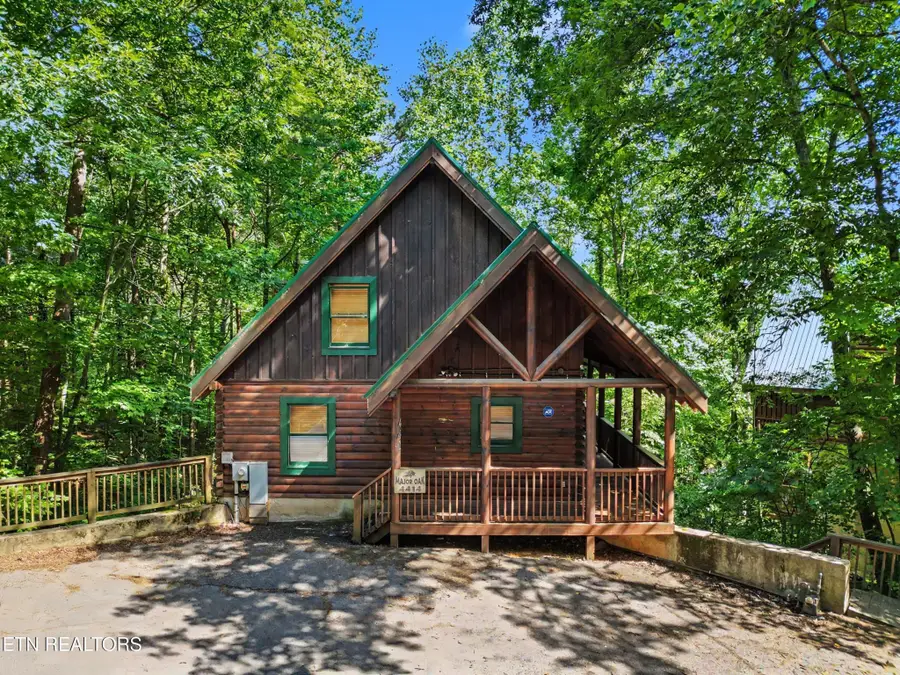 4414 Forest Vista Way, Pigeon Forge, TN 37863 - #3