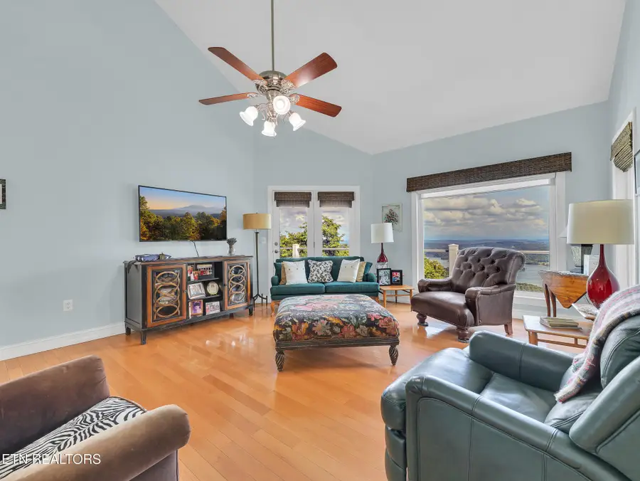 496 Proffitt Ridge Rd, Mooresburg, TN 37811 - #3