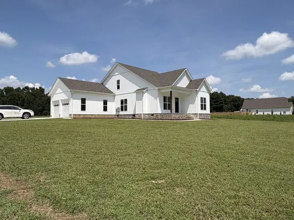 234 Lantz Rd E, Lawrenceburg, TN 38464