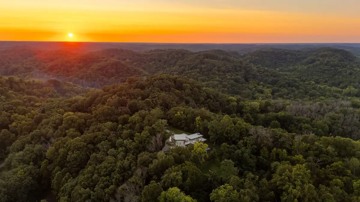 663 Hunters Trl, Nashville, TN 37209 - #1