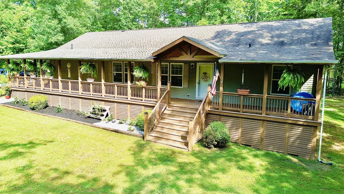 6808 Cedar Grove Rd, Big Sandy, TN 38221 - #1