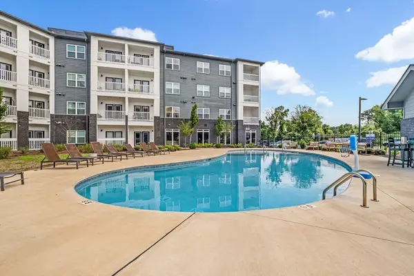 1540 Lebanon Pike #402, Nashville, TN 37210