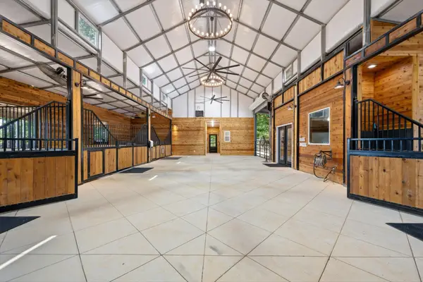 4676 Mount Zion Rd, Springfield, TN 37172