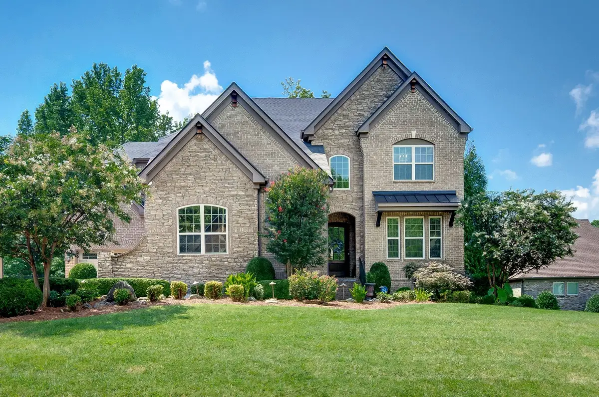 1198 Meadow Bridge Ln, Arrington, TN 37014 - #1