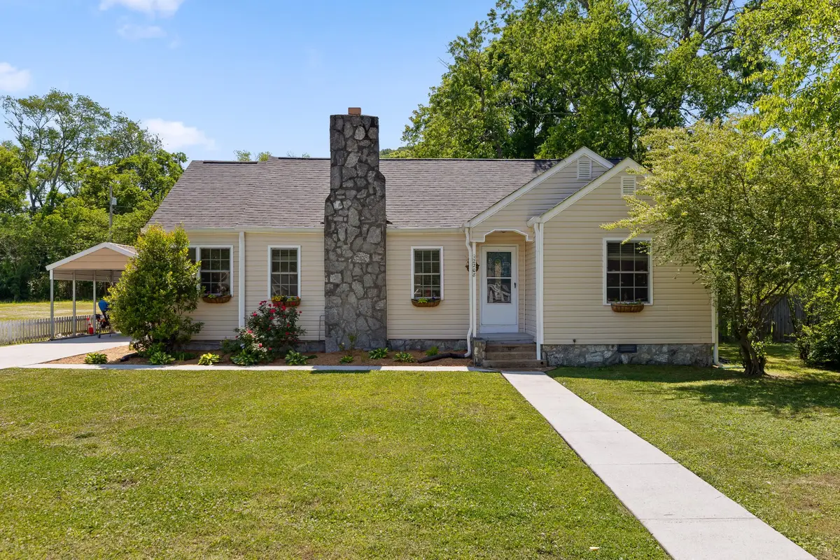 2208 Lyndon Avenue, Chattanooga, TN 37415 - #1
