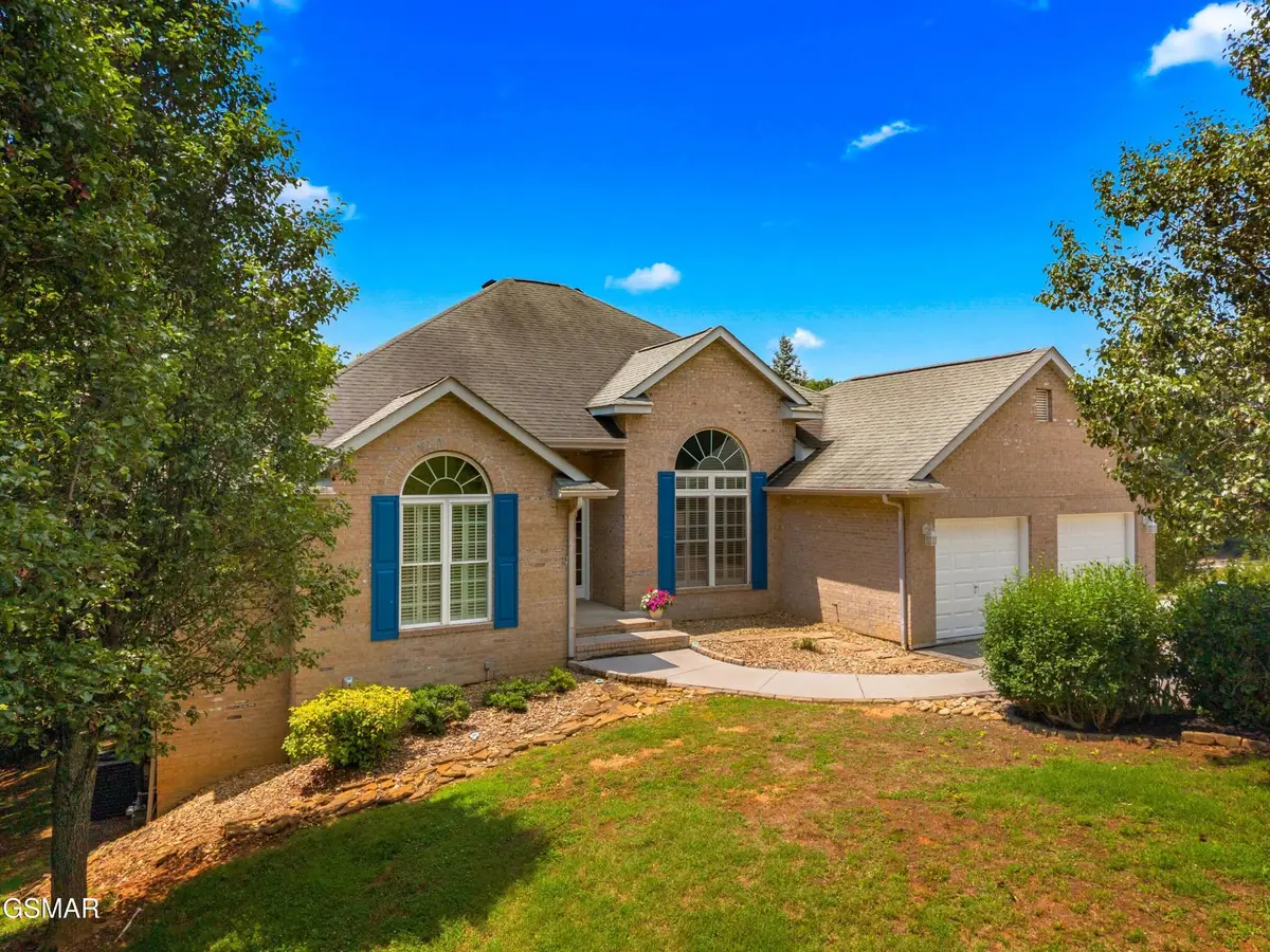 211 Mariners Lane, Dandridge, TN 37725 - #1