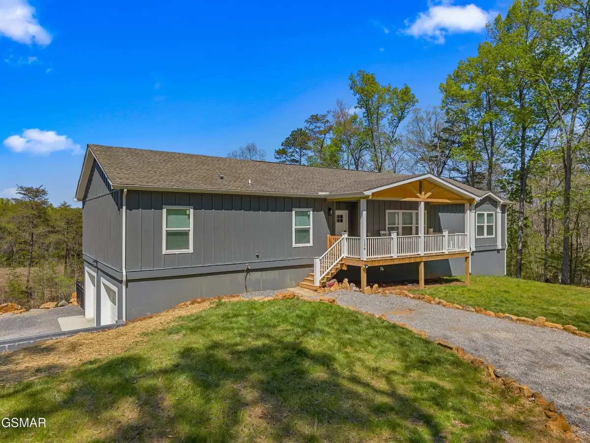 126 Deer Run Way, Dandridge, TN 37725 - #1