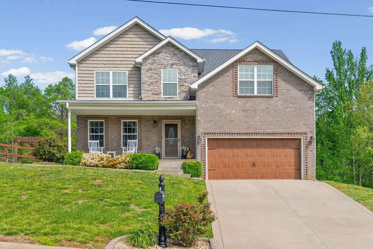 1355 Holden Dr, Clarksville, TN 37042 - #1