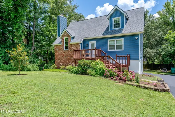 10112 Lonesome Pine Drive, Knoxville, TN 37932