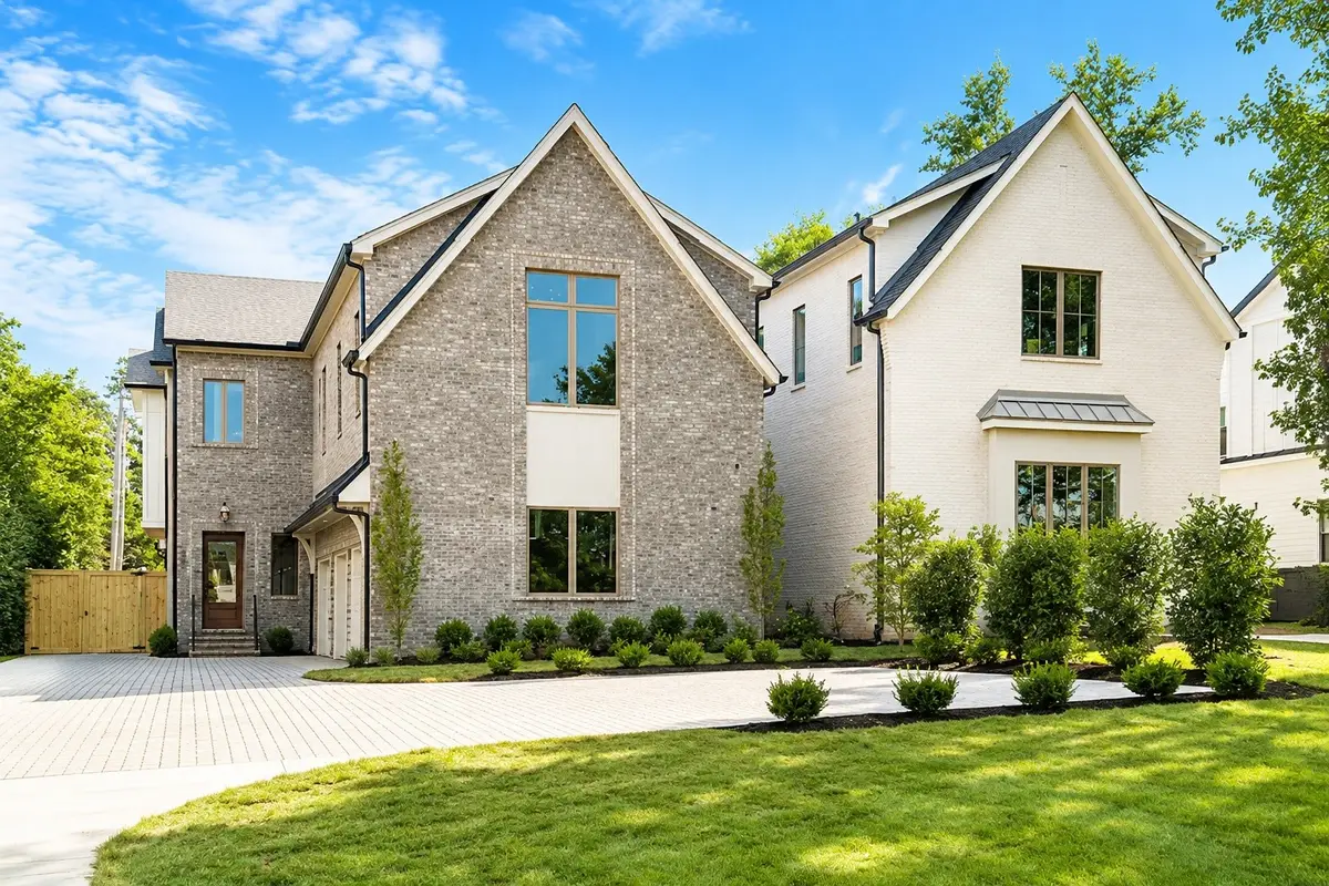 2201 Castleman Dr, Nashville, TN 37215 - #1