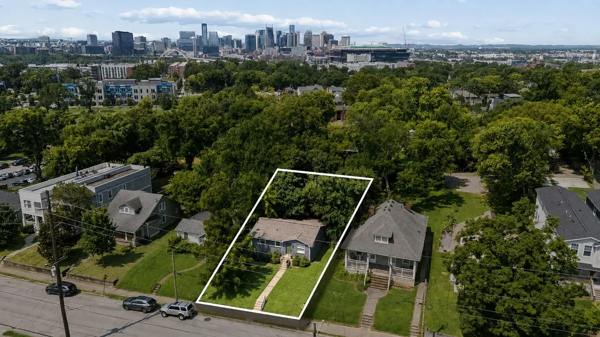 608 S 11th St, Nashville, TN 37206 - #1