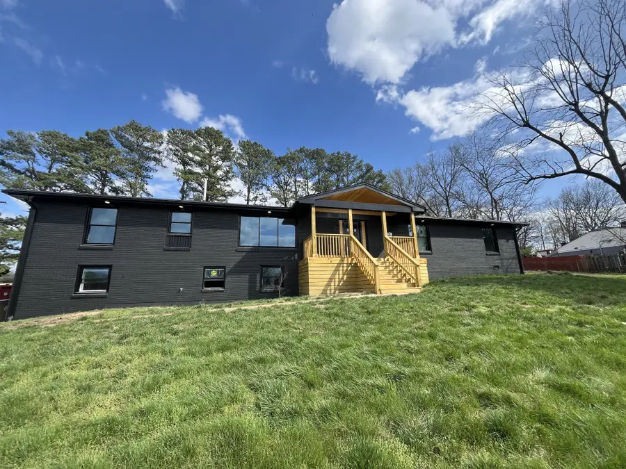 340 Lawndale Dr, Nashville, TN 37217 - #2