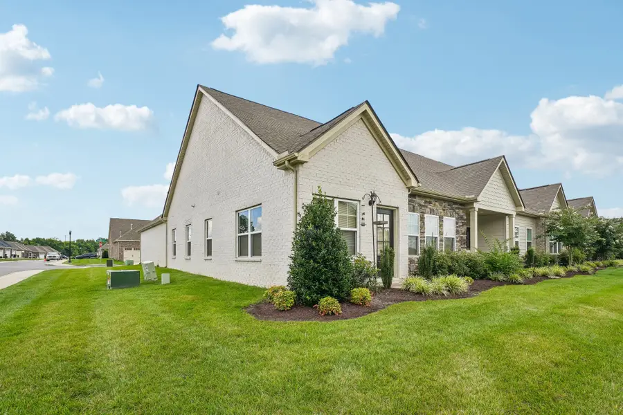 1804 Neswick Ct, Gallatin, TN 37066 - #2