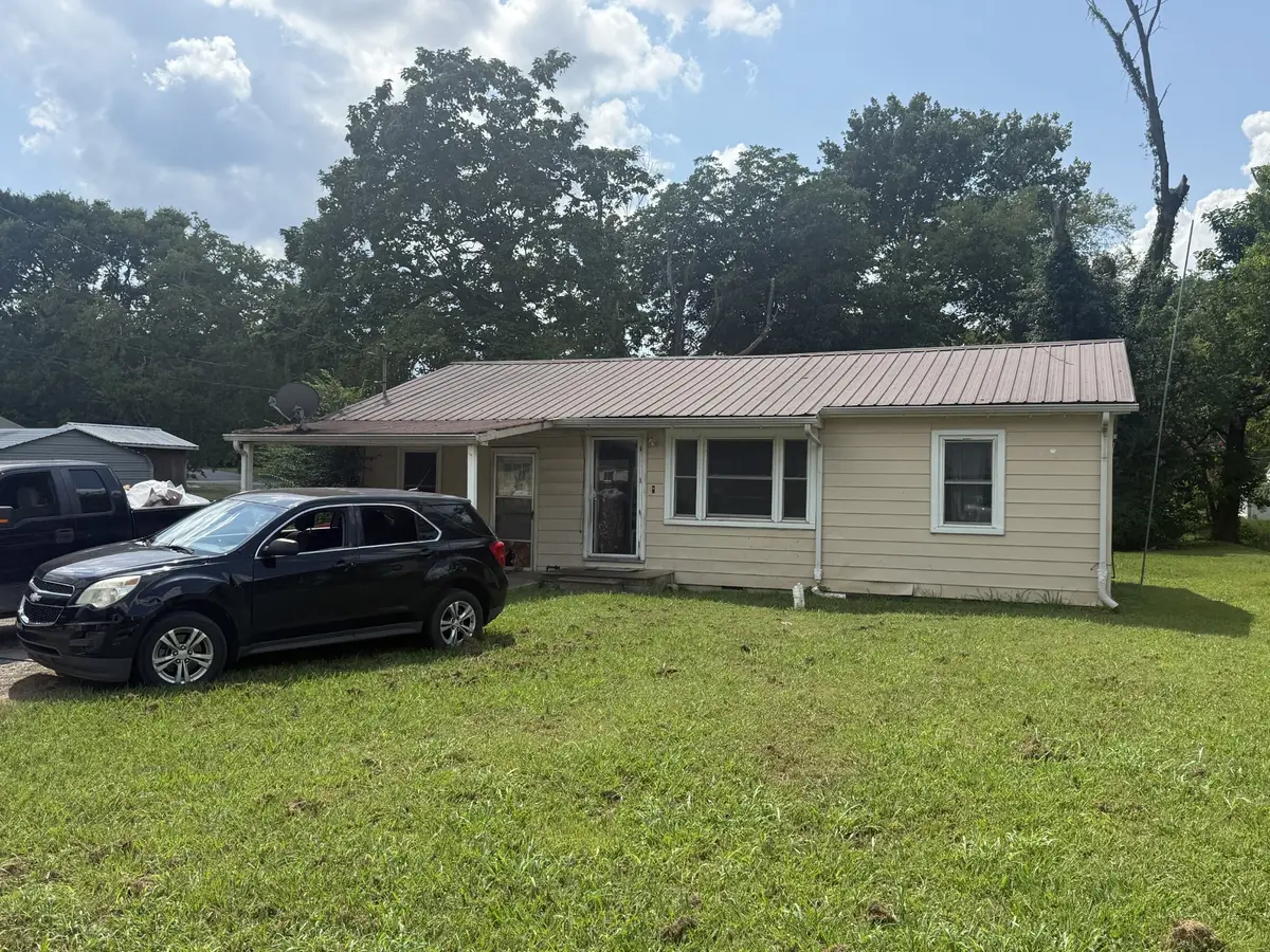 116 Maple St, Shelbyville, TN 37160 - #1