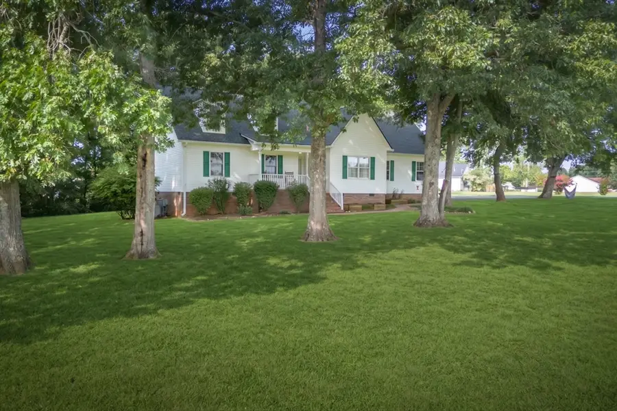 106 Tara Dr, Unionville, TN 37180 - #2
