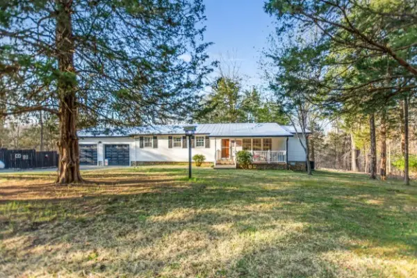 3435 Smith Pl, Clarksville, TN 37040