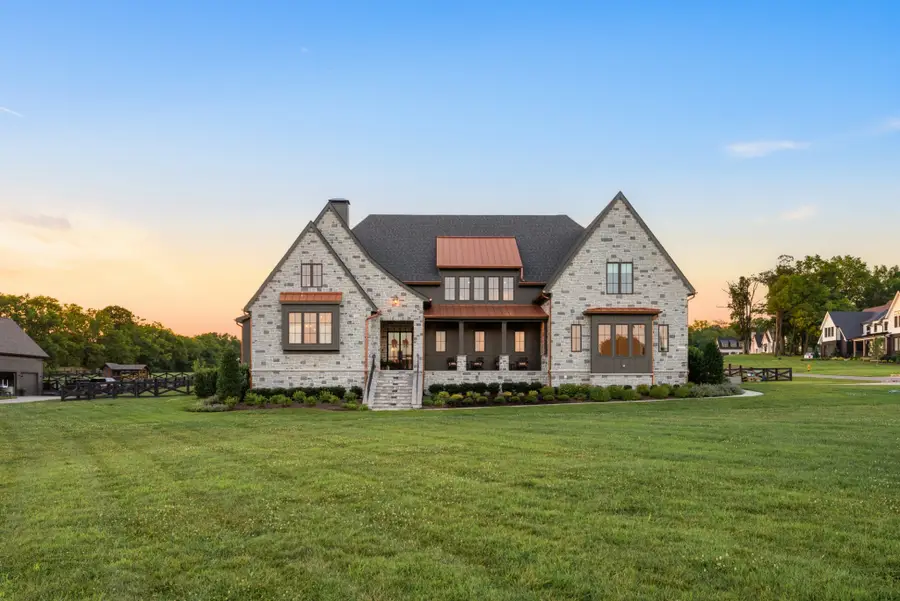 5201 Bond Springs Ct, Thompsons Station, TN 37179 - #2