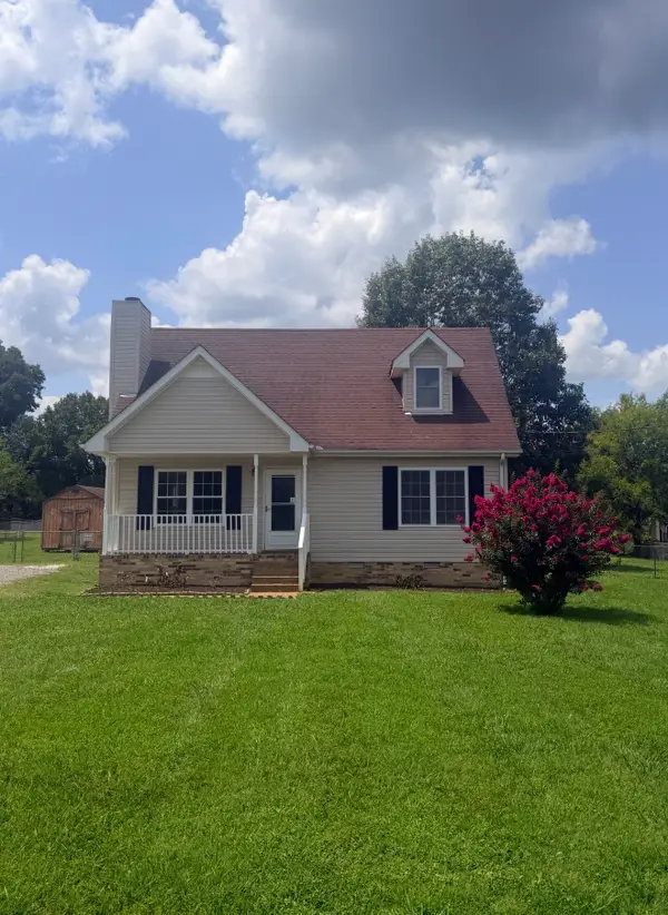 104 Deer Point Rd, Unionville, TN 37180
