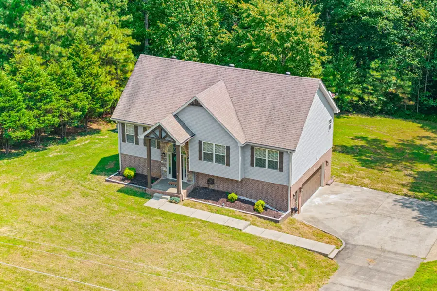 5005 Marion Rd, Cunningham, TN 37052 - #2
