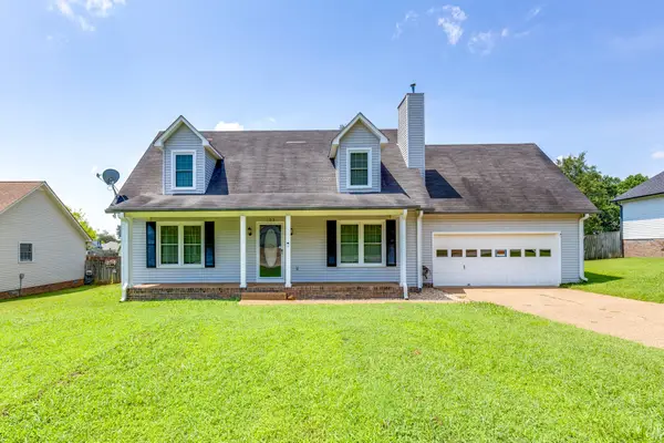 105 Rainier Dr, Columbia, TN 38401
