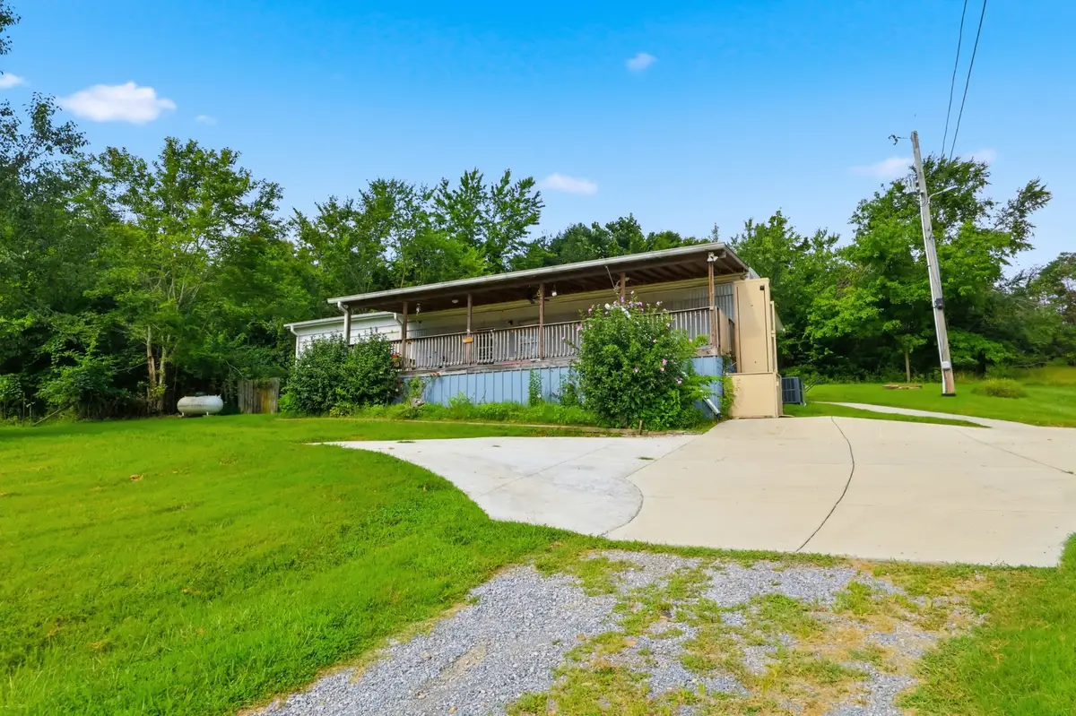 1236 Brandy Hollow Rd, Portland, TN 37148 - #1