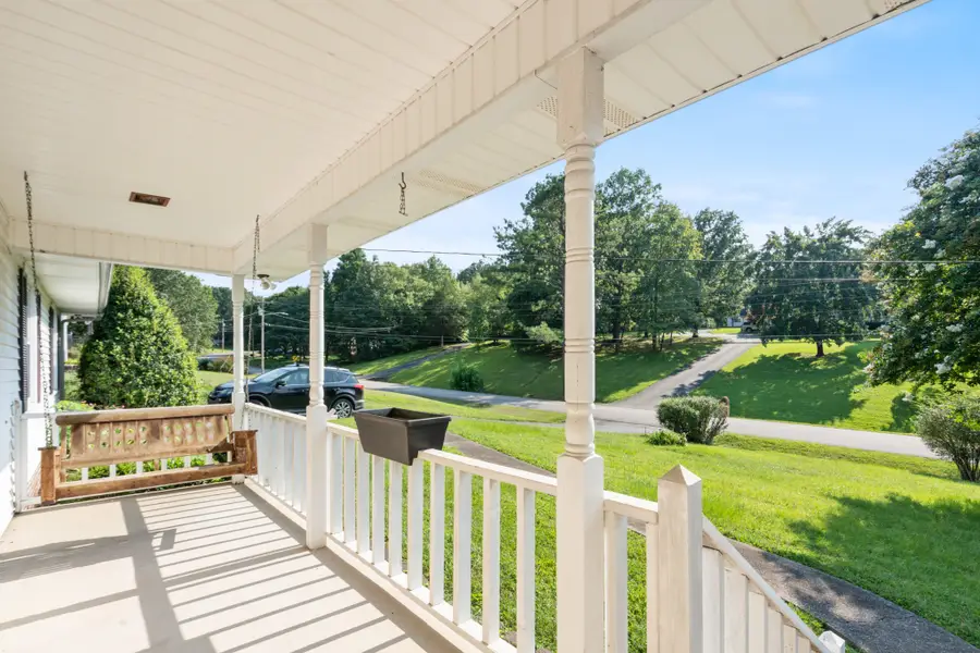 219 Brady Dr, Dickson, TN 37055 - #3
